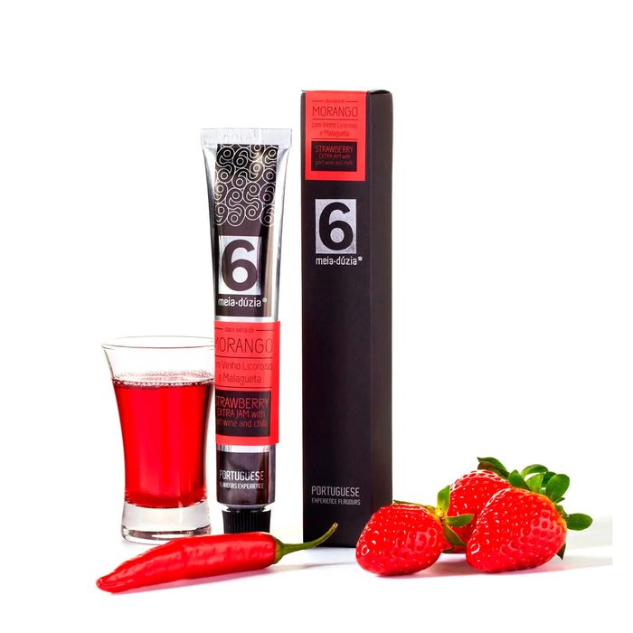 Strawberry Extra Jam with Liqueur Wine and Chilli - meia.dúzia®